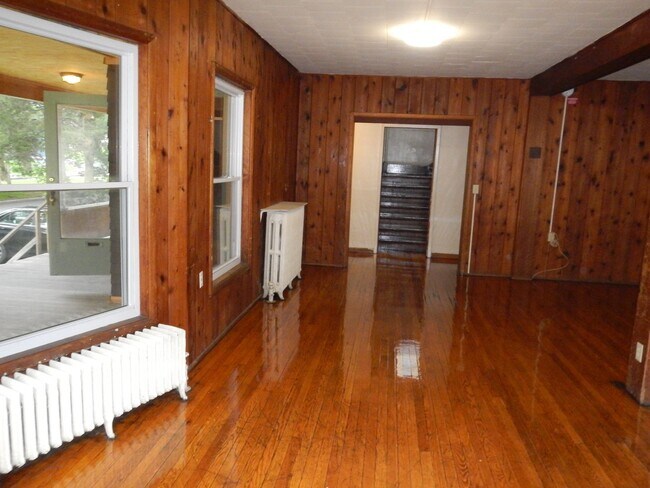 Photo - 113 Concord Pl