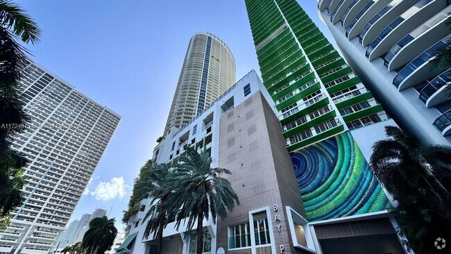 Building Photo - 1750 N Bayshore Dr Unit 1810 Rental