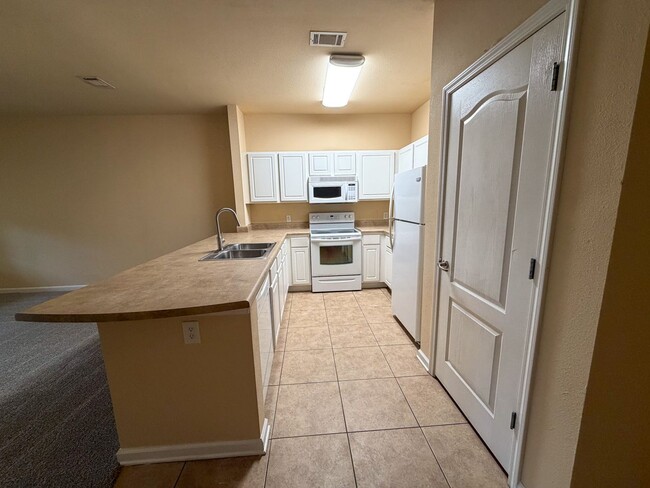 Photo - 150 Iron Horse Dr E Unit 1