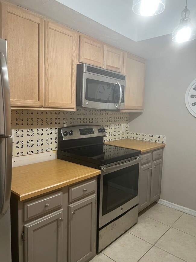 Photo - 900 SW 62nd Blvd