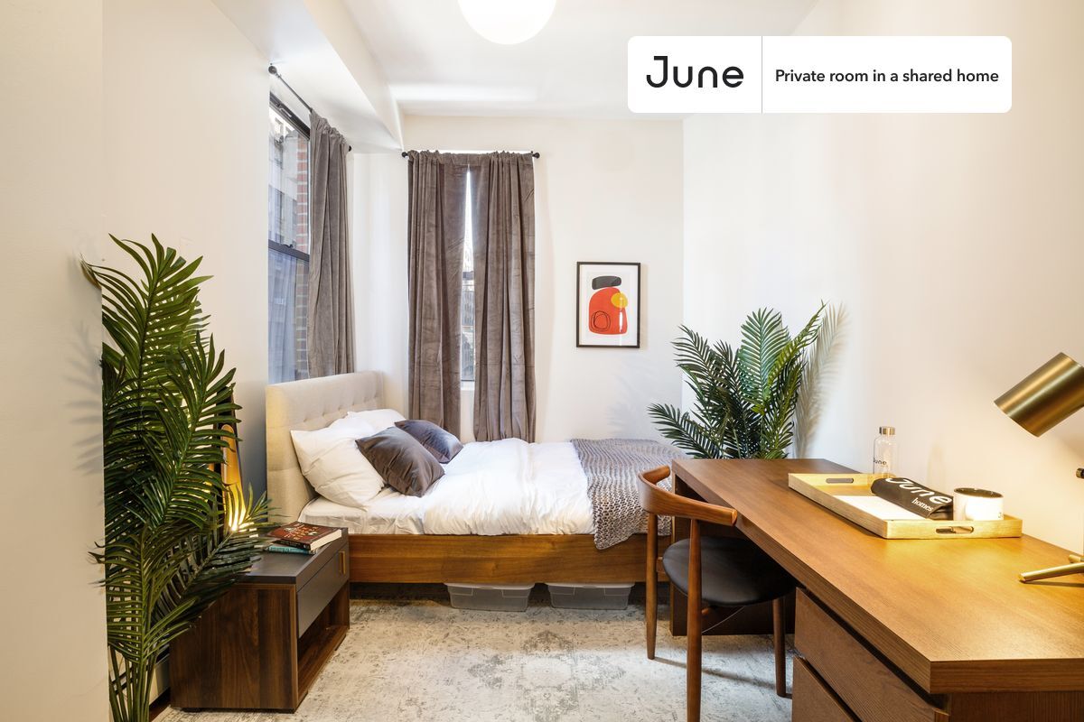 Private bedroom in 3 bed/1 bath Home - Private bedroom in 3 bed/1 bath Home