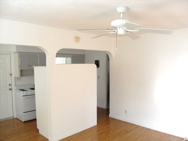 Photo - 900 SW 7th Terrace Unidad Apt B