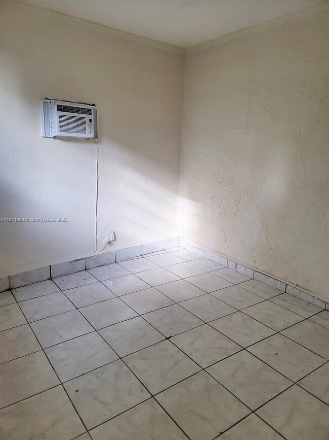 Photo - 3680 NW 20th Ct Unit 1