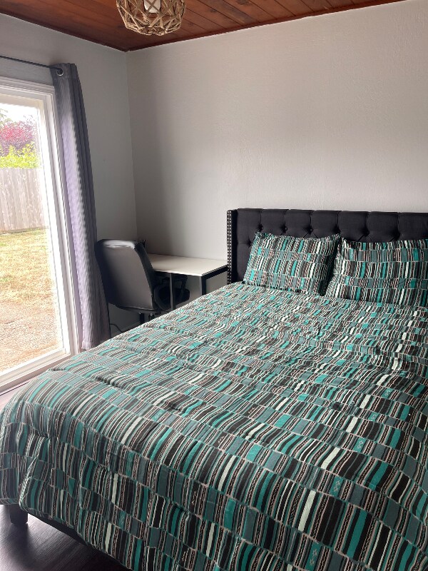 Photo - 2351 Austin St