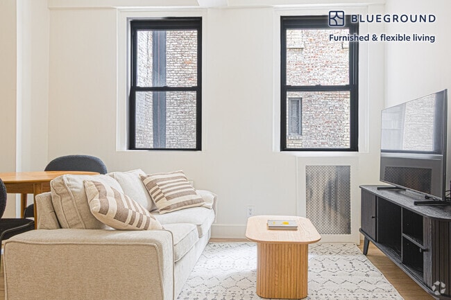 Building Photo - 138 E 38th St Rental