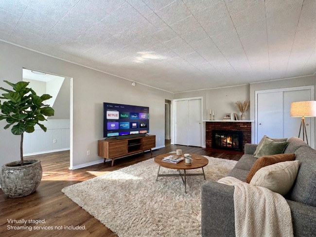 Building Photo - 502 Pennsylvania Ave Unit 504 Pennsylvania Ave.