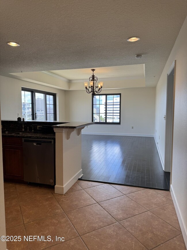 Photo - 1478 Riverplace Blvd Unidad 902