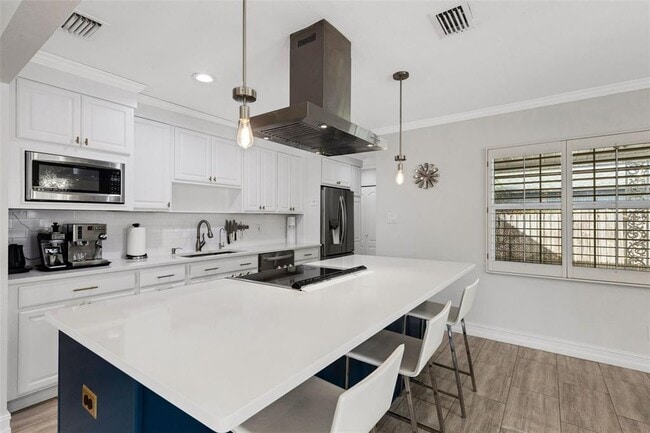 Photo - 2914 W Lake Ave