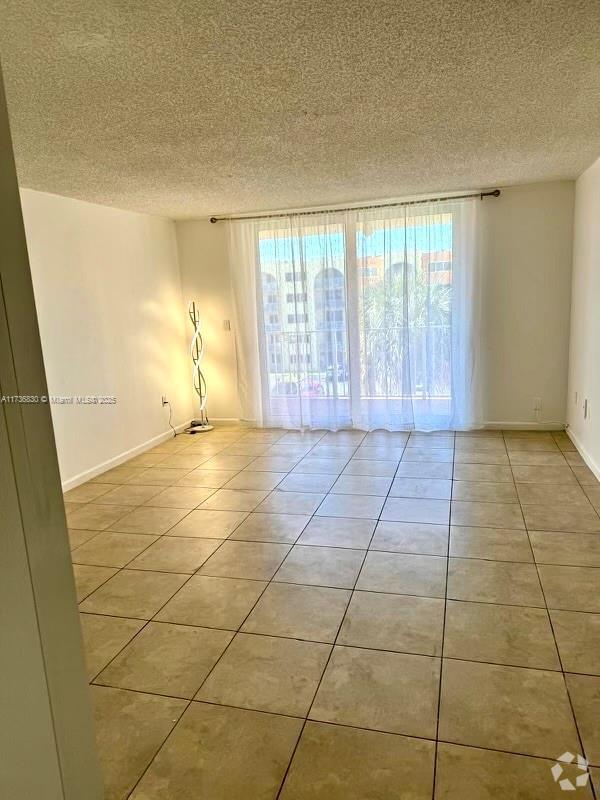 Building Photo - 6980 NW 186th St Unit 3-416 Rental