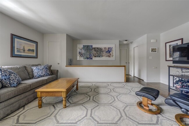 1 Anchorage Ln Unit 2B