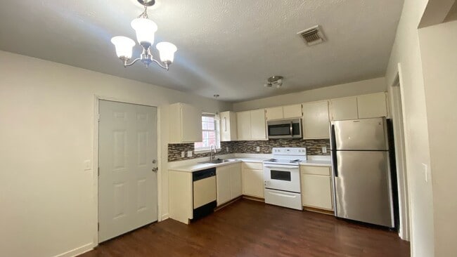 Photo - 1301 Louisville St Unit 1301 Louisville St #48