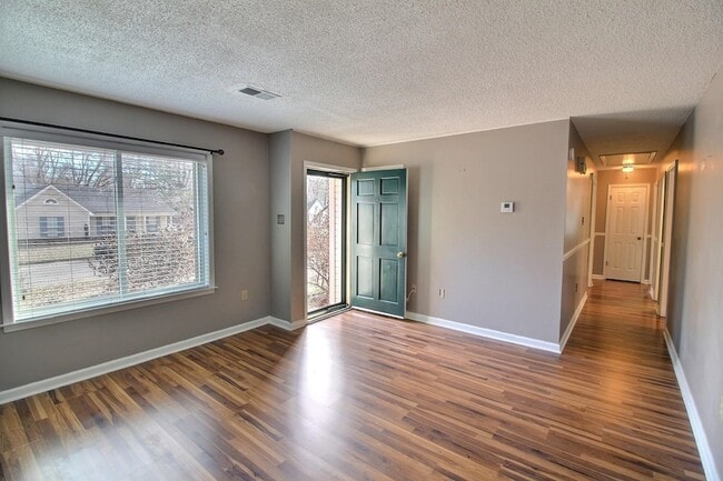 Photo - 1153 Verlington Dr