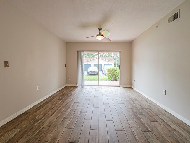 Photo - 1590 S 42ND Cir Unit # 105