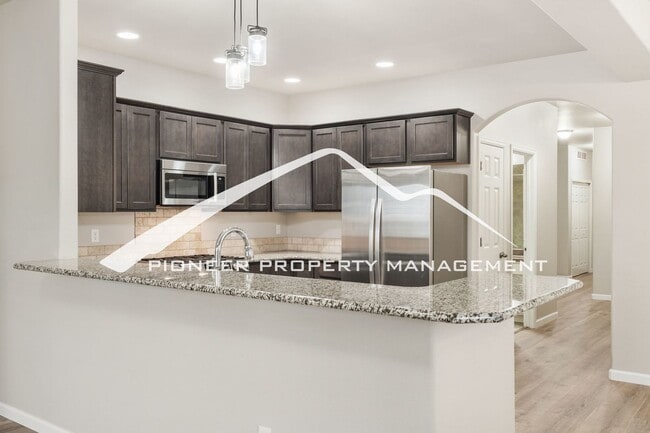 295 Eclipse Dr