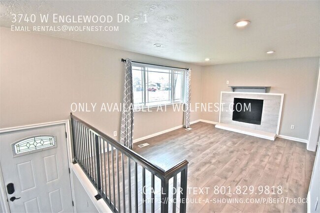 Photo - 3740 Englewood Dr Unit 1