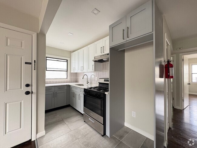 Building Photo - 7 Willoughby St Unit 2 Rental