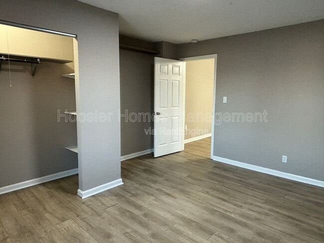 Photo - 1338 Barth Ave