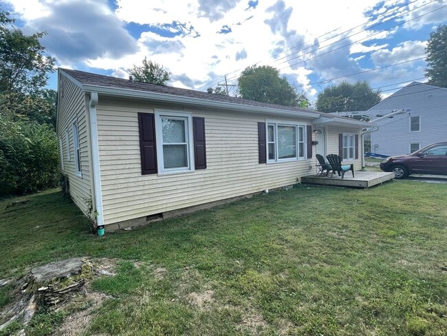 Photo - 2404 E 8th St