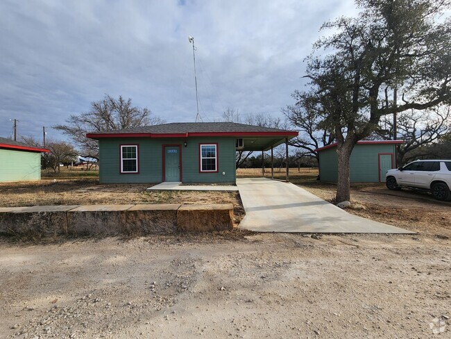 Building Photo - 1/1 House in the Country