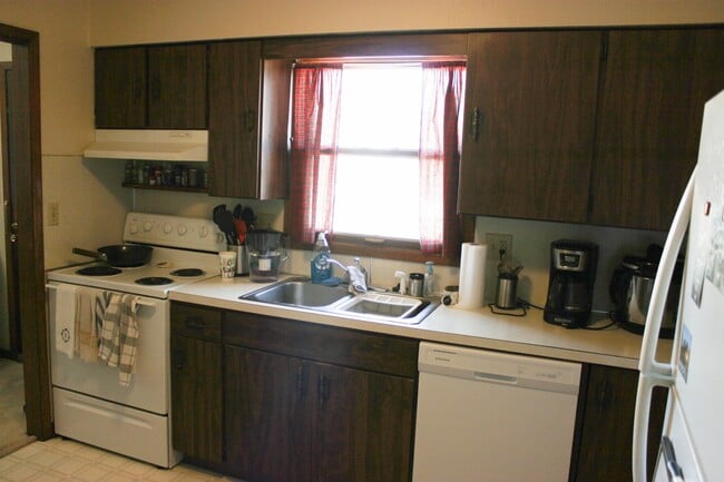 Photo - North Ames Duplex with lots of storage space