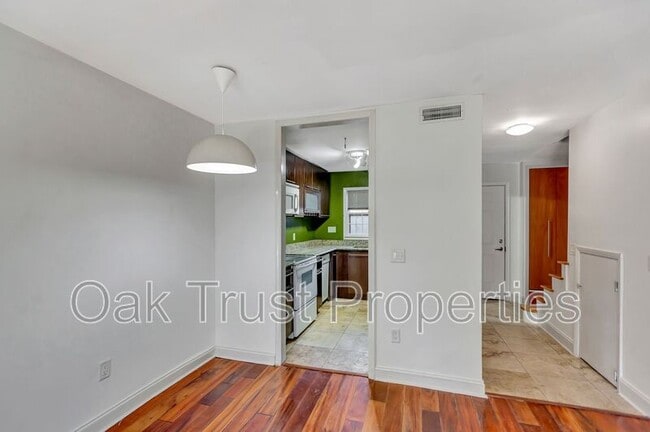 Photo - 309 St Charles Ct