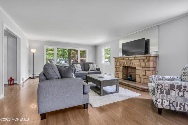 Photo - 208 Trenton Blvd