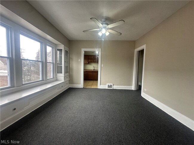 Photo - 487 E 149th St Unit up