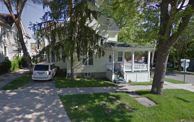 Photo - 702 Emmet St Unit 3