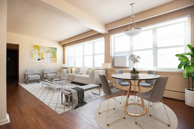 Photo - Lanark Gardens Unit 8756