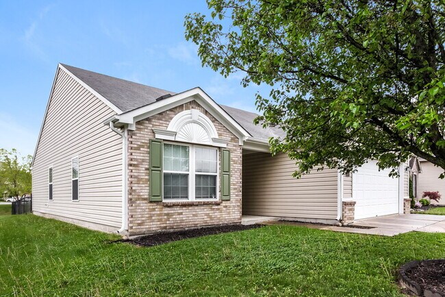 Photo - 5765 Arlington Dr