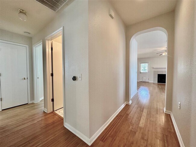 Photo - 5225 Tower Trail House