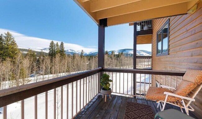 Photo - 476 Kings Crossing Rd