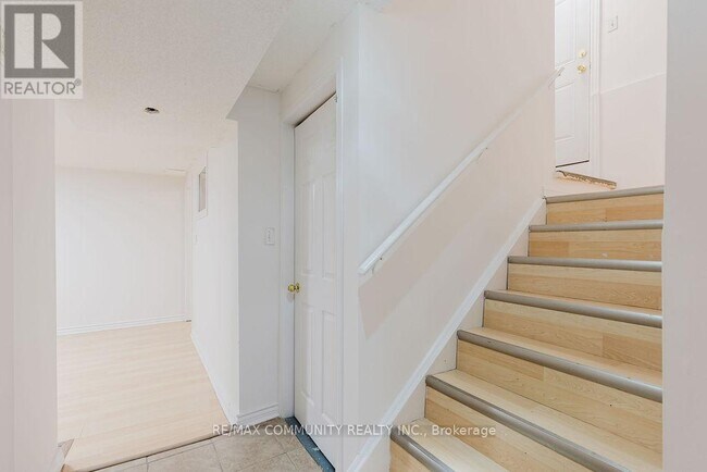 Photo - 46 Millcar Dr