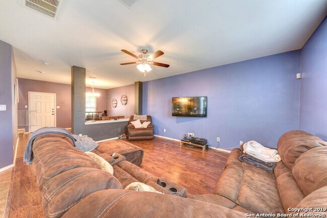 Photo - 3 Bedroom/2.5 Bathroom Home Located in Bentwood Ranch