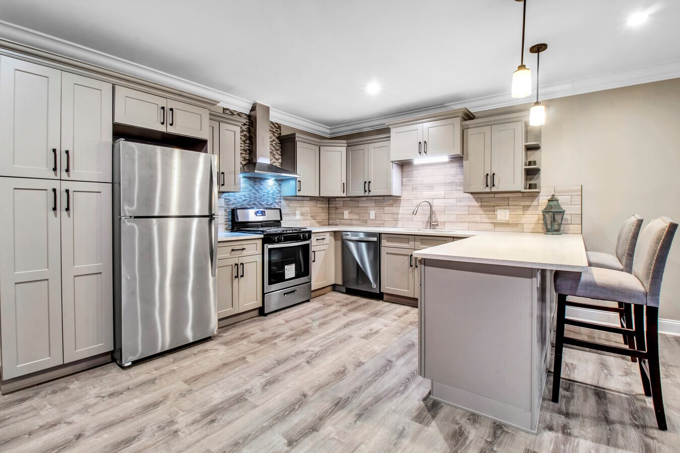 Photo - 11290 Broadway St