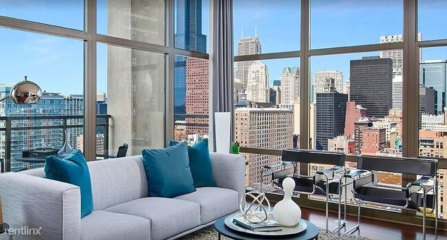 Photo - 1104 S Wabash Ave