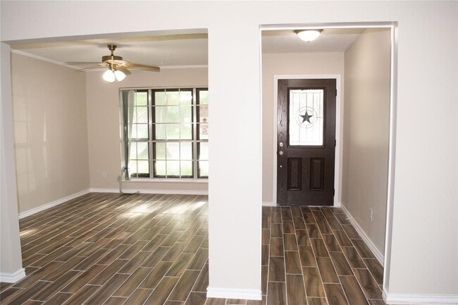 Photo - 2309 Cedar St