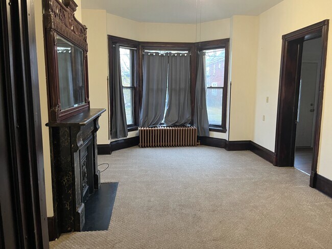 Curated visual reference: 311 E 8Th St Apartments Unit 1 Erie Pa Photo Inspiration