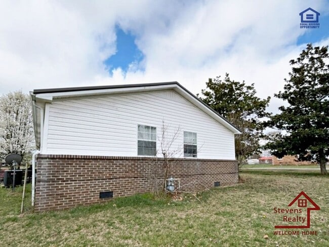 Photo - 506 Davis St