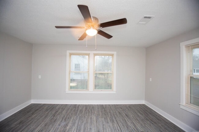 Photo - 2015 Franklin St