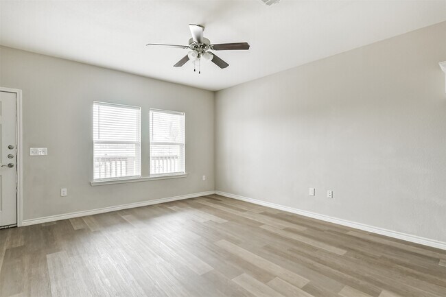 Photo - 4505 Bernardo De Galvez Ave