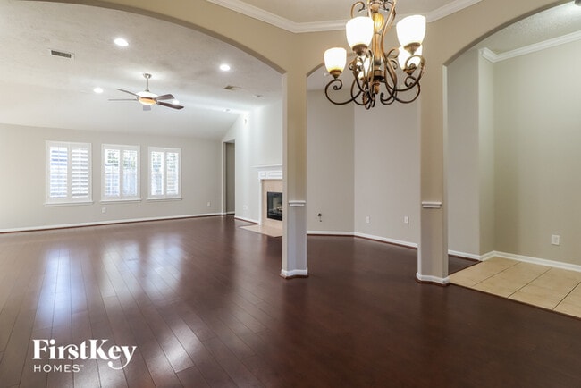 Photo - 27 S Misty Canyon Pl