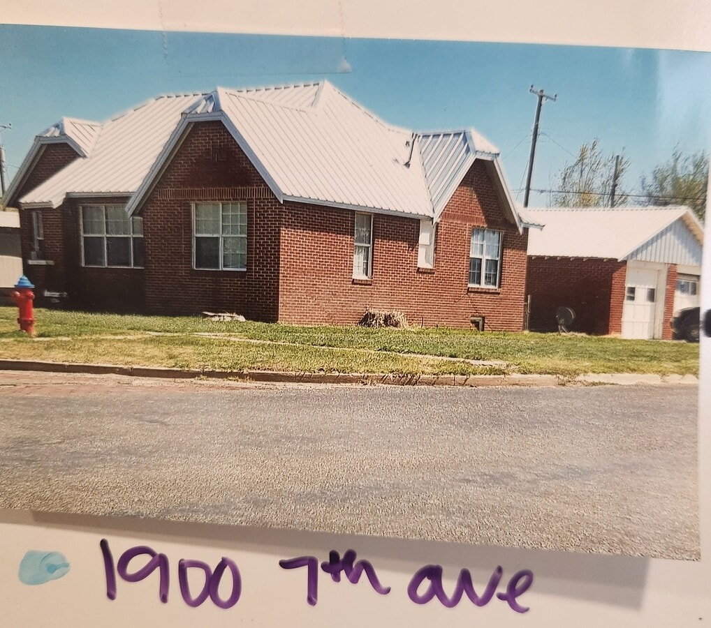 Photo - 1900 7th Ave