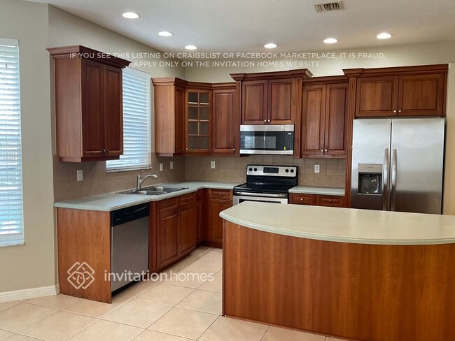 2515 Glendale Dr