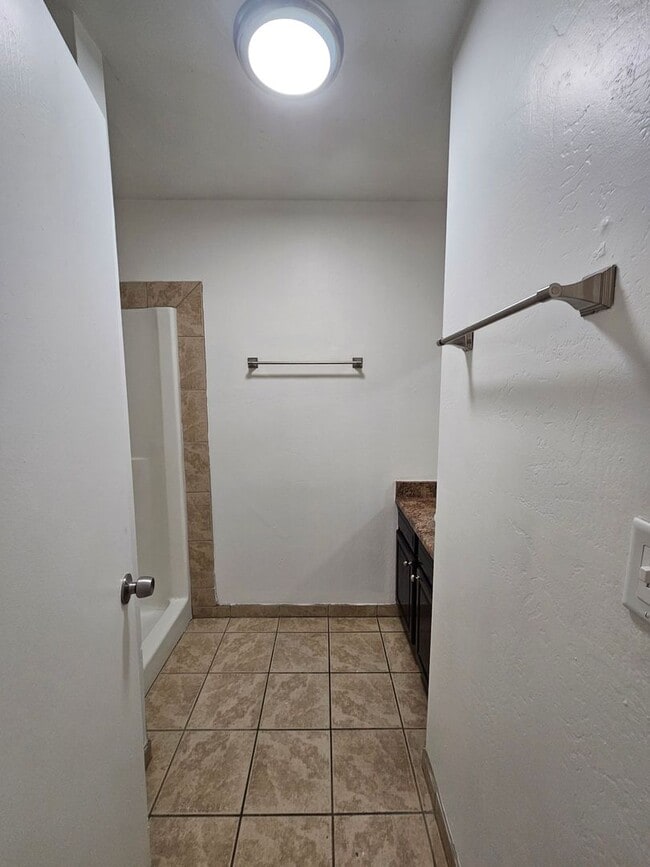 Photo - Apache Road Apartments