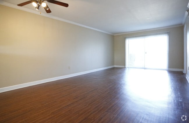 Clipper 2BR/2BATH-987SF - Anchorage Apartments