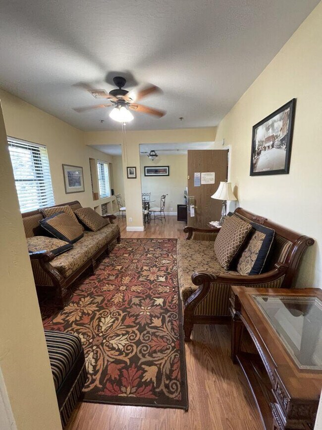 300 Main St Unit SI ID1265998P