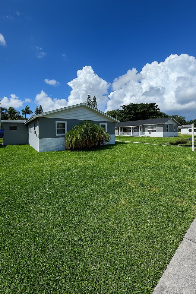Photo - 451 Silver Beach Rd
