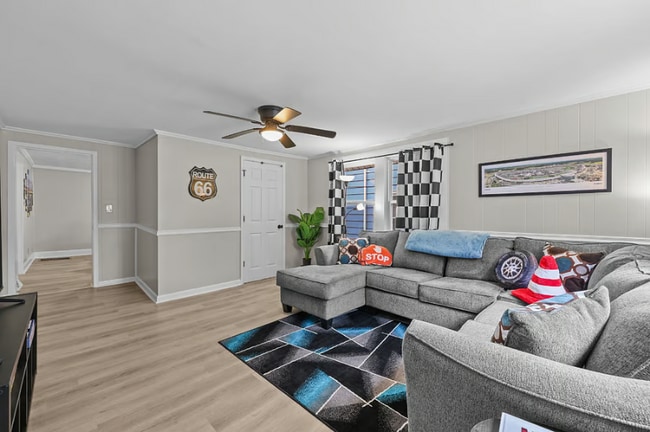 Building Photo - 105 McGill Ave NW