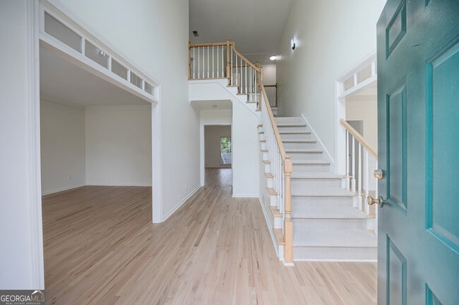 Photo - 5795 Dovnick Dr SW